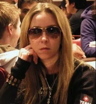 Women's Poker Spotlight: Isabelle Mercier Runs Deep at EPT Warsaw 0001