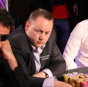 WSOPE 2009: Ian Munns Acaba o Dia 2 na Frente 0001
