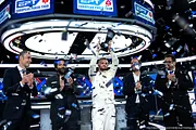 Roman Stoica Sacré Champion de l' EPT Monte Carlo Main Event