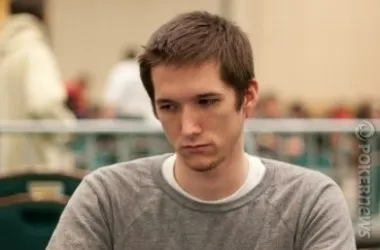 WPT Festa al Lago 2010 : Flowers dedans, Obrestad dehors (Jour 5) 0001