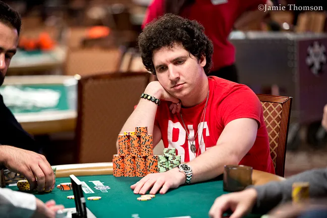 Eddy Sabat Leads After Day 2