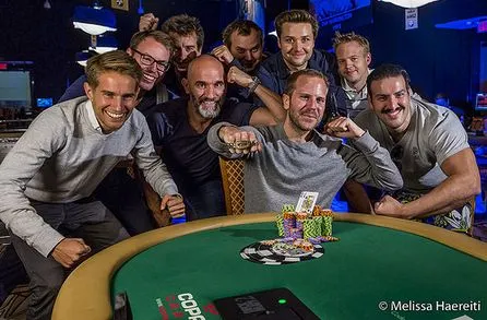 Michael Tureniec remporte le Little One For One Drop, Guillaume Diaz 9e 102