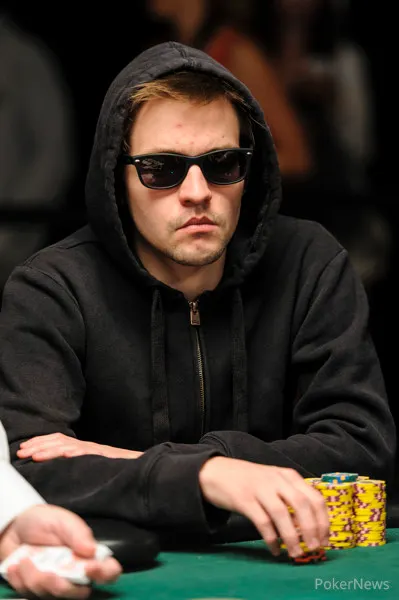 Global Poker Index: Lideres Mudam no GPI 300 e Player of the Year; Ivey Regressa 102