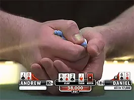 Le prêtre joueur de poker Andrew Trapp remporte 100.000$ 0001