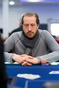 Pumping Up the Variance Against Better-Skilled Opponents 102