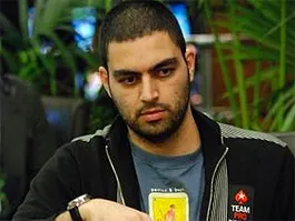 PokerStars APPT Auckland 2009 - Jour 1A : Tahtouh imprime sa marque 0001