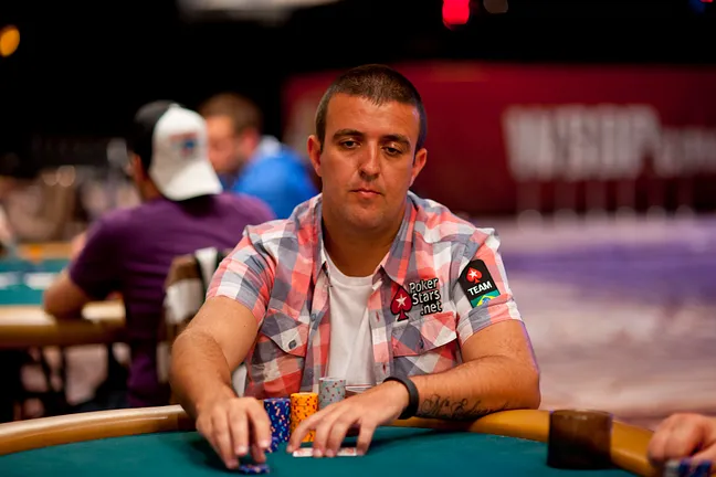 Andre Akkari is among the leaders to conclude Day 1 of Event 40