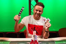 Cláudio Coelho pentacampeão do Solverde Poker Seasom