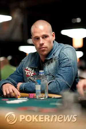 The “durrrr” Challenge: Antonius Scores Back-to-Back Winning Sessions 0001