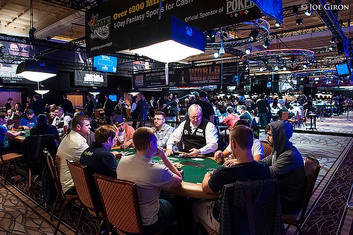 Seven Reasons Not to Be the Table's Poker Know-It-All