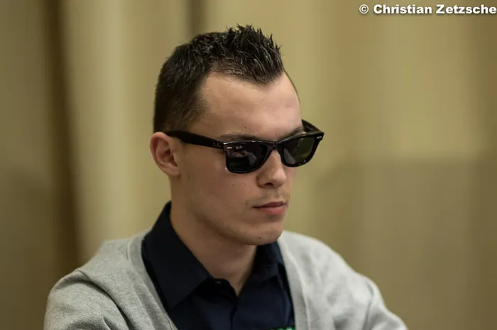 Replay : La session Twitch du Team Pro Unibet Quentin Lecomte (MTT) 0001