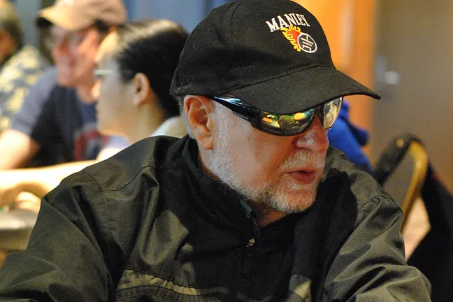 Mike Holm has run up a stack late on Day 1b.