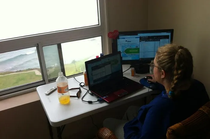 Katie "katie75013" Stone