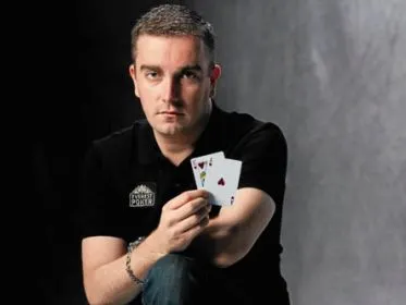 antoine saout everest poker tournoi altitude 100