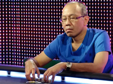 Les businessmen asiatiques survolent le 100.000£ High Roller de l’Aspinalls à Londres