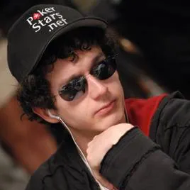 Dr. Pauly at the WSOP: Online Pros at the WSOP -- Five Young Guns 0001