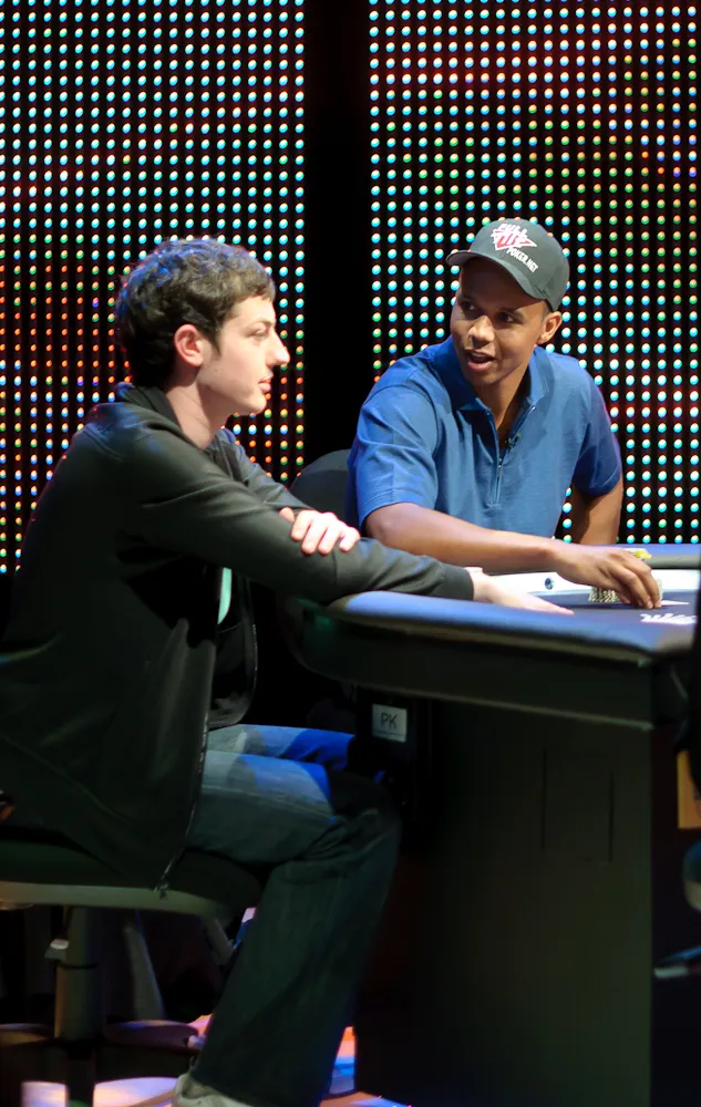 A Photographical Look Back at the Richest Tournament Ever Dealt 104