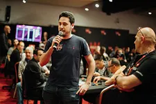 Adrian Mateos made it through on Day 1b of Winamax SISMIX.