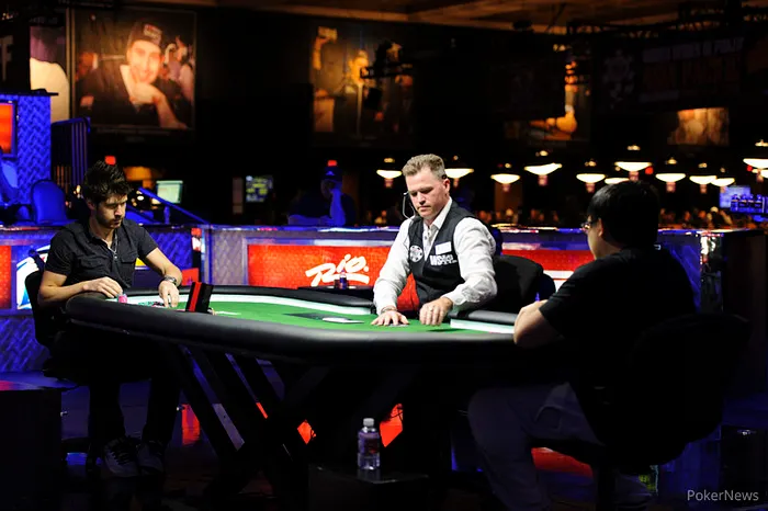 WSOP 2013 Dia 12: Tom Schneider e Mark Radoja Vencem; Marcio Cid Fatura mais um ITM 101