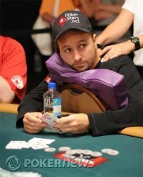 Negreanu: Masseuse, pillow and water accessories sold separately