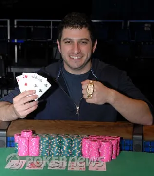 Phil Galfond trouve un petit boulot après le Black Friday 106