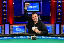 Dash Dudley Campeão do US $10 Mil Pot Limit Omaha Championship da WSOP