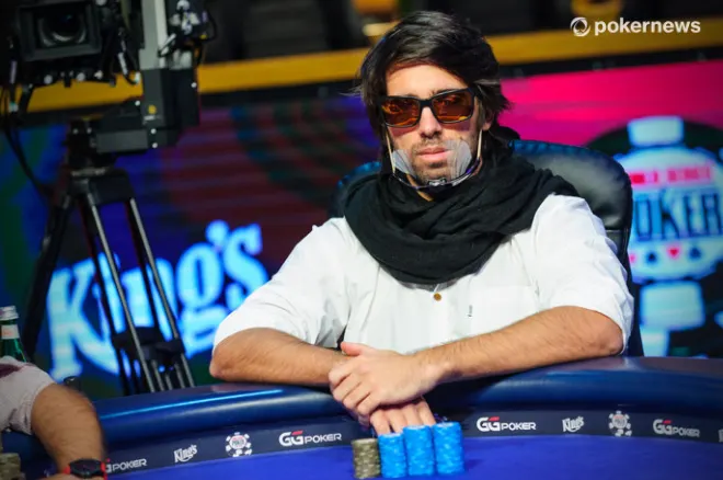 Manuel Ruivo na mesa final do WSOP Main Event 2020