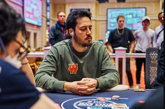 Adrian Mateos
