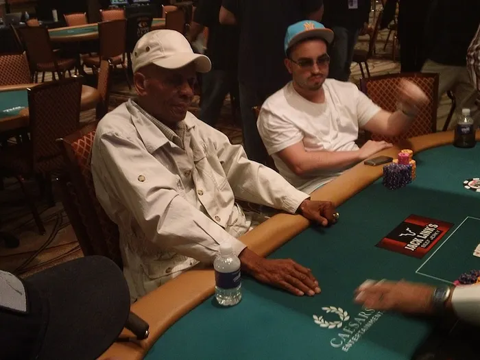 All Mucked Up: 2012 World Series of Poker Day 8 Live Blog 113