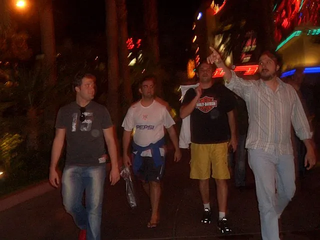 10 Motivos para se Tornar Jogador Professional de Poker 105