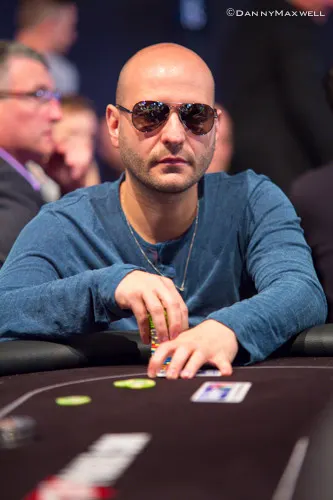 Phil Ivey Regressa ao Top 300 do Global Poker Index 101