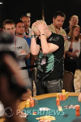 WSOP 2009 Live - Day 6 du Main Event : 64 joueurs restants, dont 4 français. Phil Ivey... 102