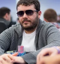 Strategy on the Stream: Learning by Watching the Global Poker League 105