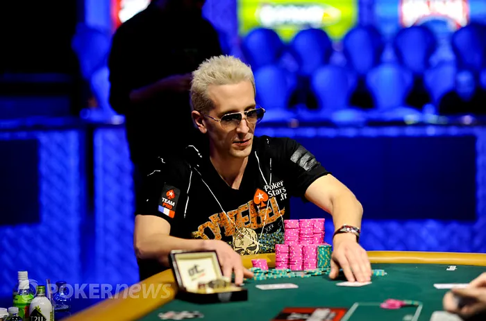 WSOP 2011 : Bertrand ‘ElkY’ Grospellier Champion du Monde de Stud 105