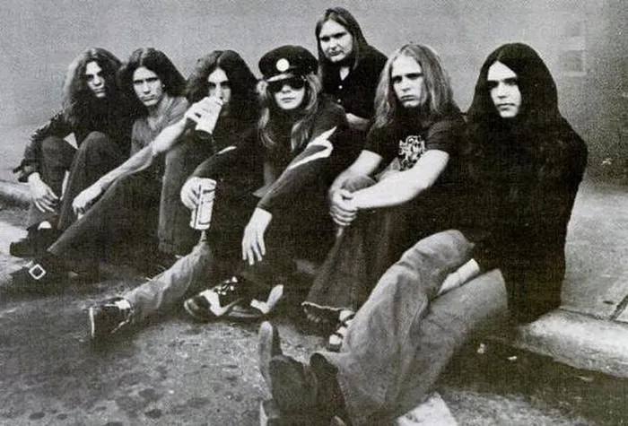 Lynyrd Skynyrd (Credit: WikiMedia Commons)
