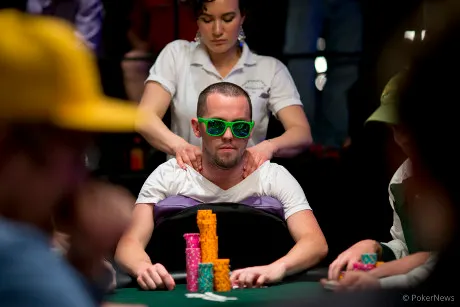 WSOP 2013 Jour 3 : Trevor Pope, chipleader serein pour la table finale