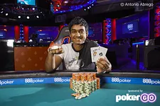 Upeshka 'gomezhamburg' De Silva Wins His Third Bracelet in WSOP Online Event