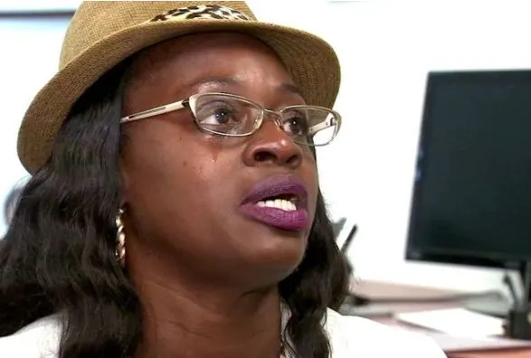 Elle gagne 43 millions, le casino la prive du jackpot et lui propose un dîner... elle attaque en justice 0001