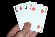 The best possible badugi hand (4-3-2-A rainbow)