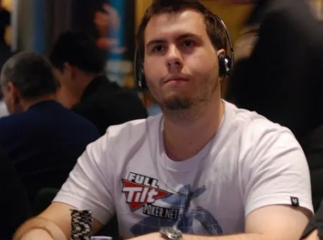 Jonathan Karamalikis