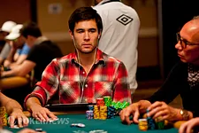 Galen Hall privilégie les études au poker