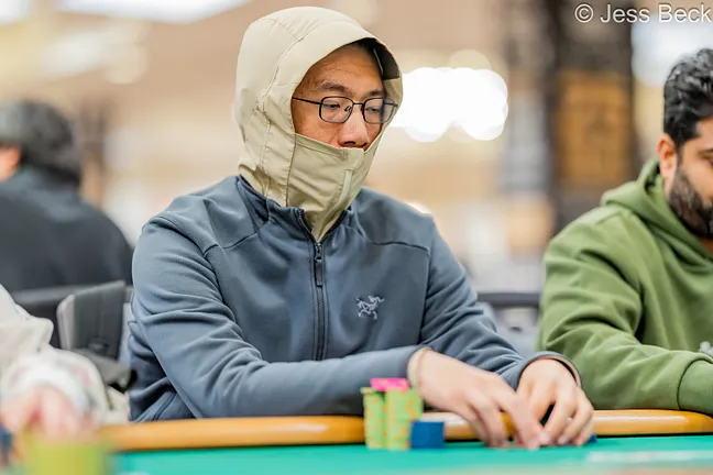 Zixuan Liu has the chip lead.