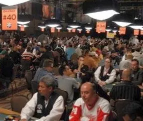 2008 WSOP Event #47 $1,500 Stud Hi/Low Day 2: Jonas Klausen Leads Final 13 0001