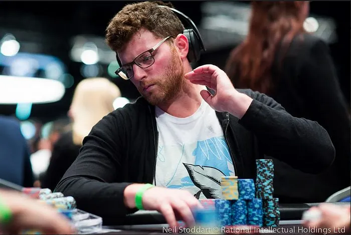 PSC Monte Carlo Main Event : Petrangelo chipleader avant le Jour 3, Negreanu et Antonius... 102