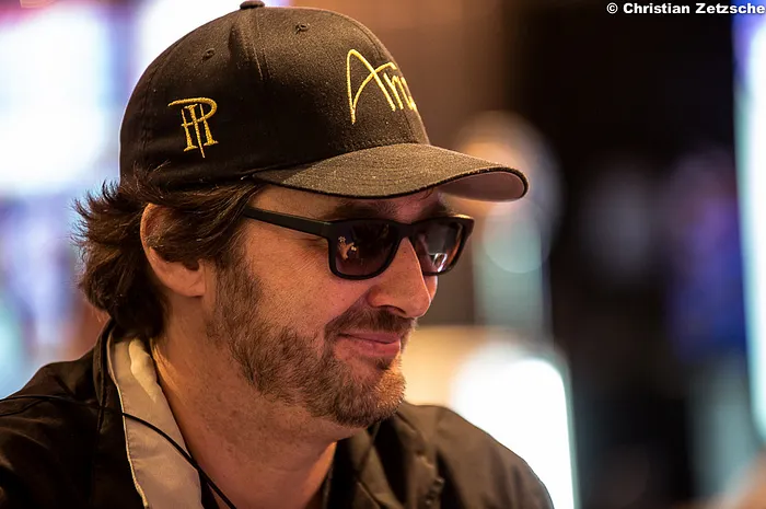 November Nine : Phil Hellmuth n'aidera pas Federico Butteroni pour la finale du Main Event 0001