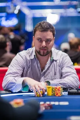 Global Poker Index: Dominik Panka Ultrapassa Vanessa Selbst no POY; Victor Sbrissa está... 103