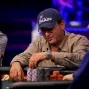 Table finale du Main Event WSOP 2011 (coverage live) 108