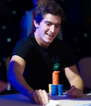 EPT Londres: Rui 'Arise' Milhomens Atinge a Final Table 0001