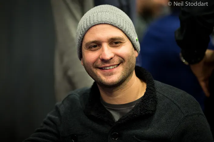 Tournois live  : Roberto Romanello invente le Multi Prize Pool Poker