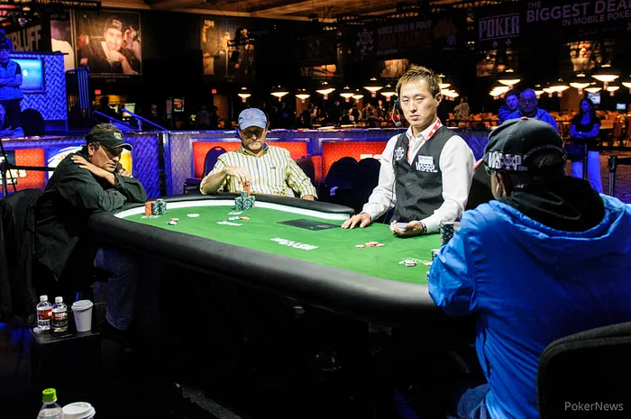 2013 World Series of Poker Day 19: Kenneth Lind Wins Seniors Championship for 5,000 101